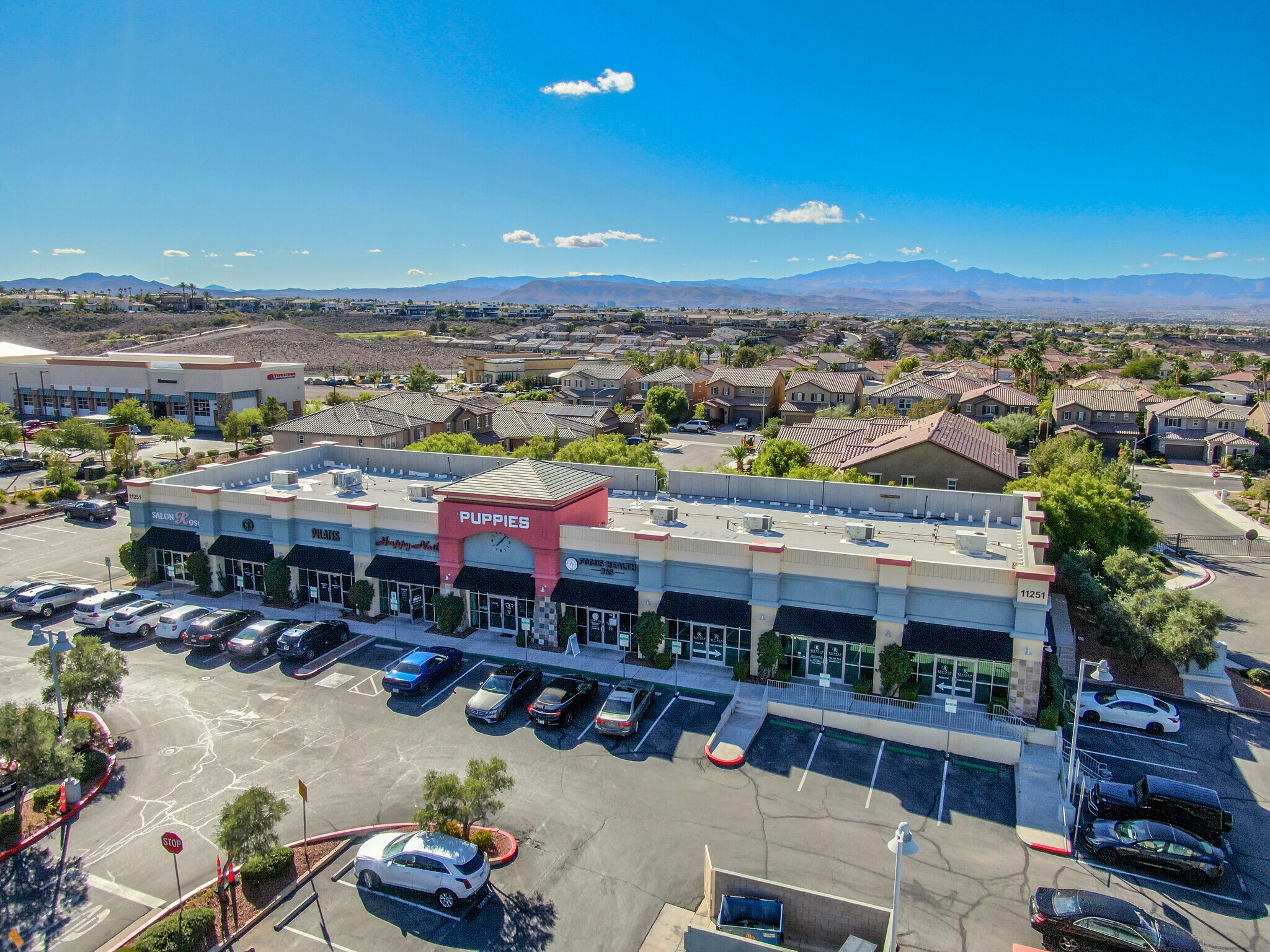 11251 S Eastern Ave, Henderson, NV à louer Photo principale– Image 1 sur 29