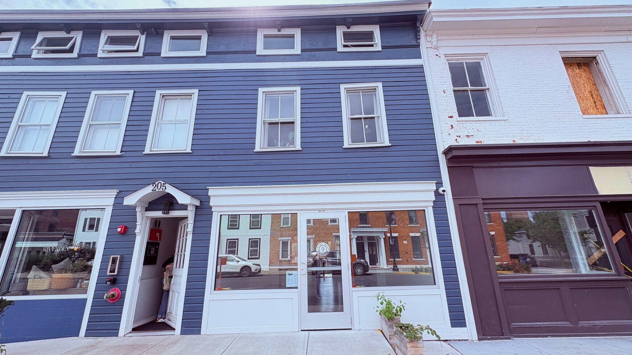 205 Warren St, Hudson, NY à louer Photo principale– Image 1 sur 24