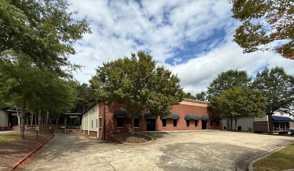 3404 Florence Cir, Powder Springs, GA à vendre - Photo principale – Image 1 sur 4