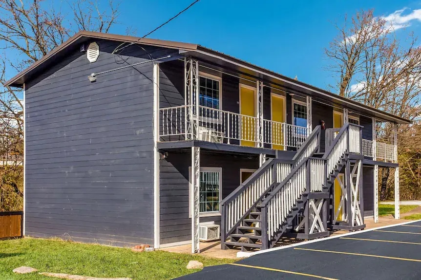 510 S Main St, Berryville, AR à vendre - Photo de l’immeuble – Image 2 sur 11