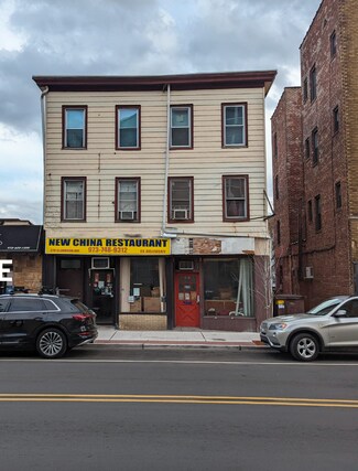 Plus de détails pour 279 Glenwood Ave, Bloomfield, NJ - Local commercial à vendre