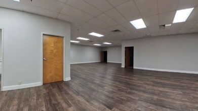 6230 Regency Pky, Norcross, GA à louer - Vidéo sur l’annonce professionnelle