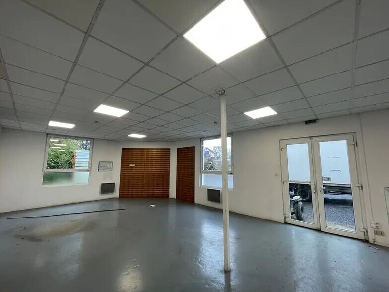 Local d’activités dans Soissons à louer - Photo intérieure – Image 3 sur 7