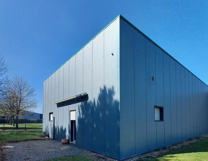 Local d’activités dans Démouville à louer Photo de l’immeuble– Image 1 sur 6