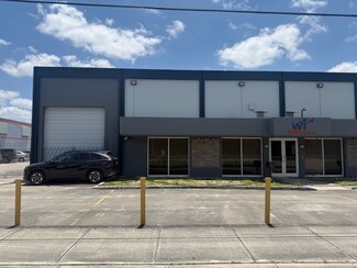 Plus de détails pour 960 W 84th St, Hialeah, FL - Industriel/Logistique à louer