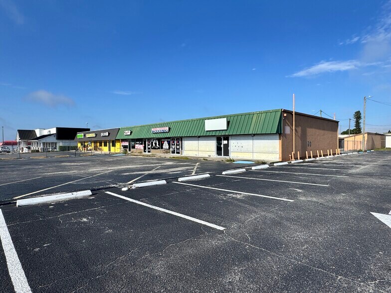 708 US 27 S, Lake Placid, FL à vendre - Photo principale – Image 1 sur 15
