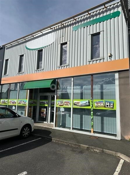 Plus de détails pour Local commercial à louer