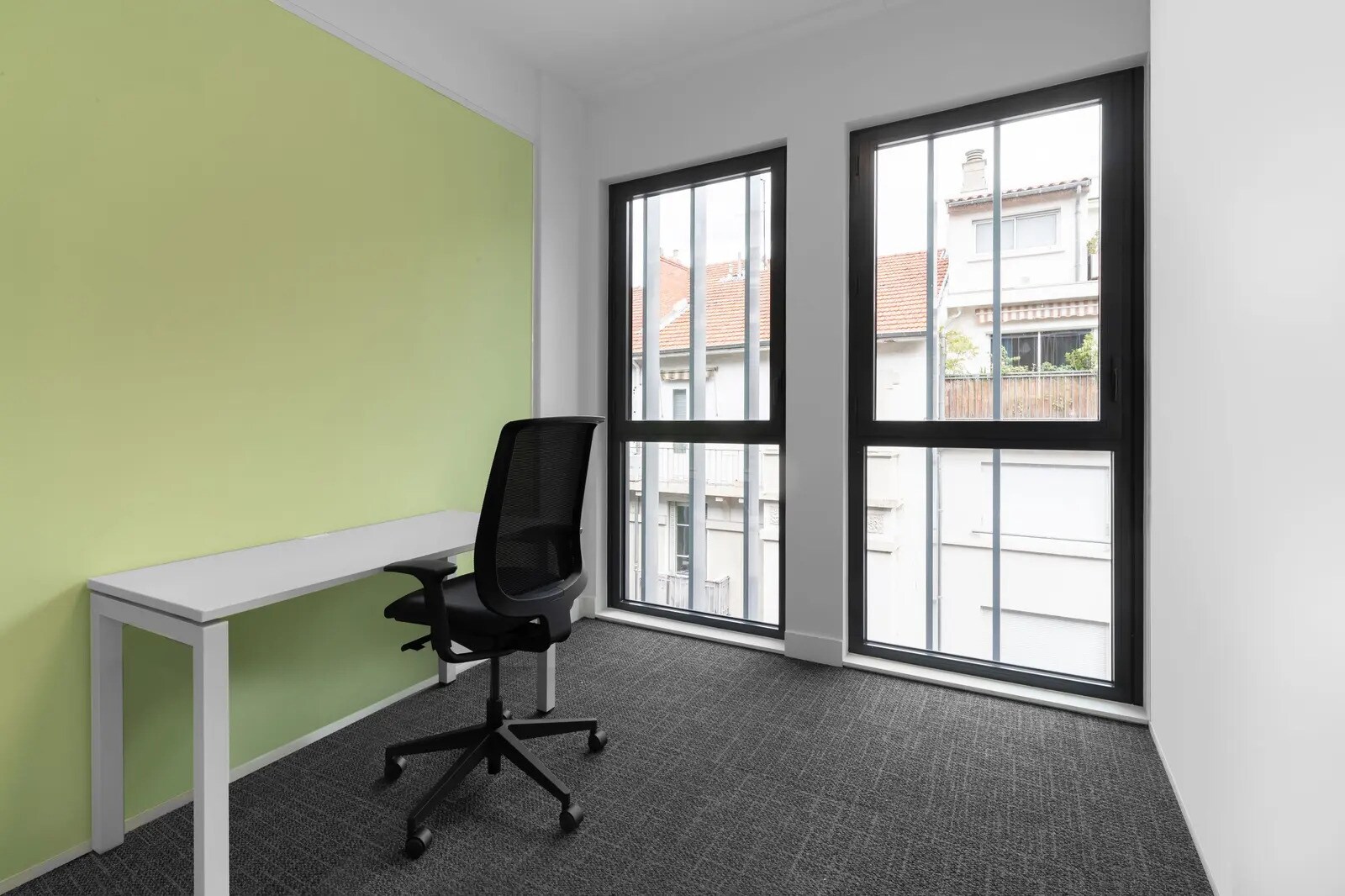 132 Rue Bossuet, Lyon à louer Photo de l’immeuble– Image 1 sur 27