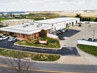 Plus de détails pour 1325 SW Market St, Lee's Summit, MO - Industriel/Logistique à vendre