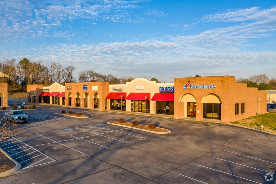 1118 Nashville Hwy, Columbia, TN à louer - Photo de l’immeuble – Image 1 sur 3
