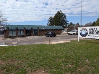 Plus de détails pour 800 E Allegan St, Otsego, MI - Local commercial à vendre