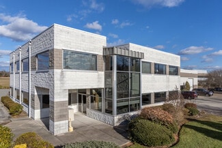 Plus de détails pour 200 Circuit Dr, North Kingstown, RI - Industriel/Logistique à vendre