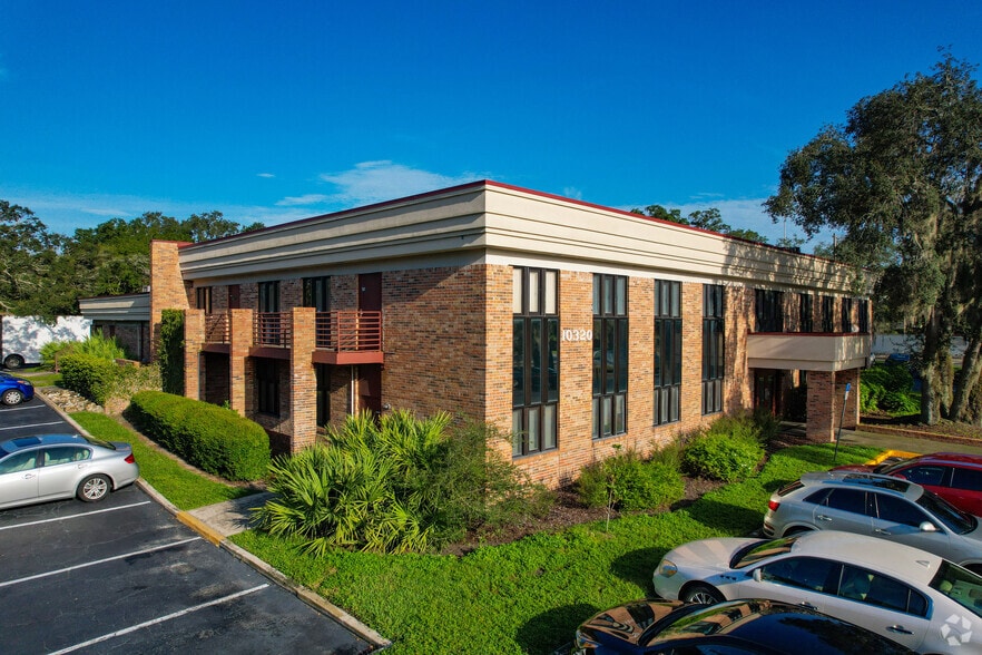 10320 N 56th St, Temple Terrace, FL à louer - Photo de l’immeuble – Image 3 sur 24