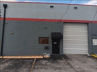 Plus de détails pour 2649 S Park Rd, Hallandale, FL - Industriel/Logistique à louer