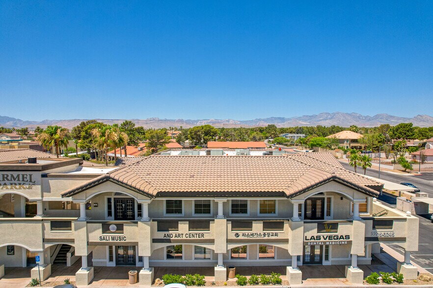 3225 S Rainbow Blvd, Las Vegas, NV à louer - Photo de l’immeuble – Image 1 sur 6