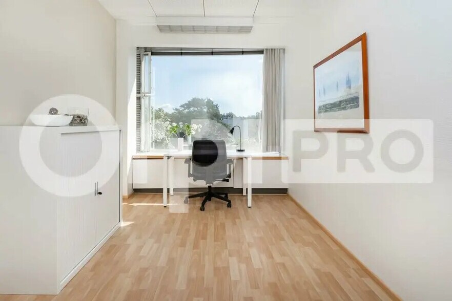 Bureau dans Paris à louer - Photo de l’immeuble – Image 1 sur 8