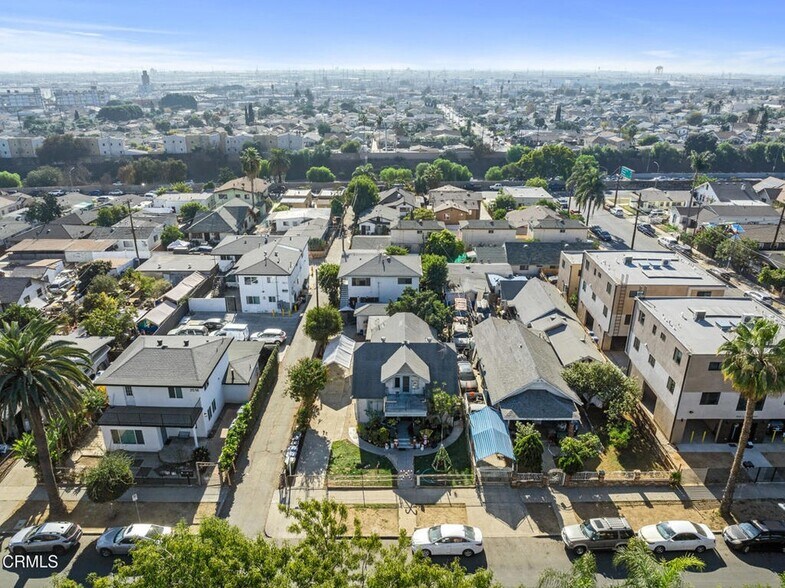 3514 E 7th St, Los Angeles, CA à vendre - Photo de l’immeuble – Image 3 sur 10