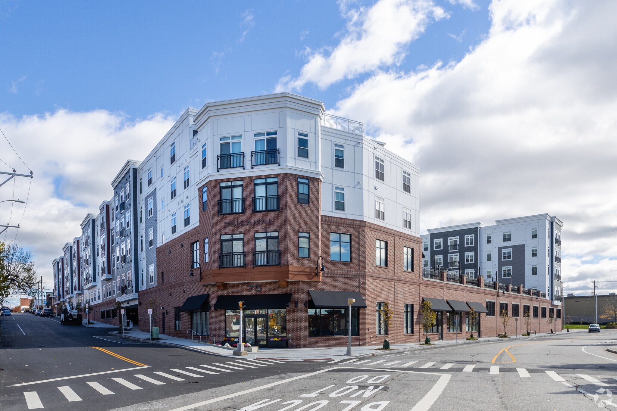 75 Canal St, Manchester, NH à louer Photo principale– Image 1 sur 50