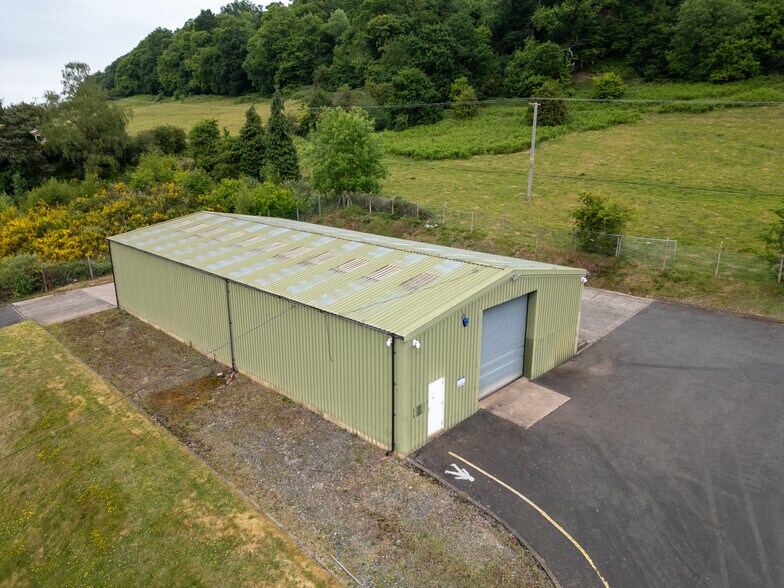 SAXON HOUSE portefeuille de 2 biens à vendre sur LoopNet.fr - Photo de l’immeuble – Image 3 sur 9