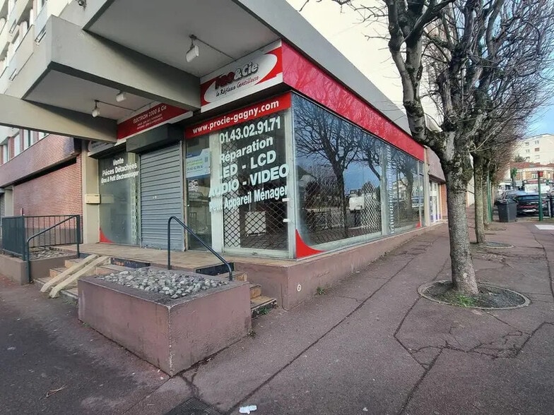 Local commercial dans Gagny à louer - Photo de l’immeuble – Image 1 sur 8