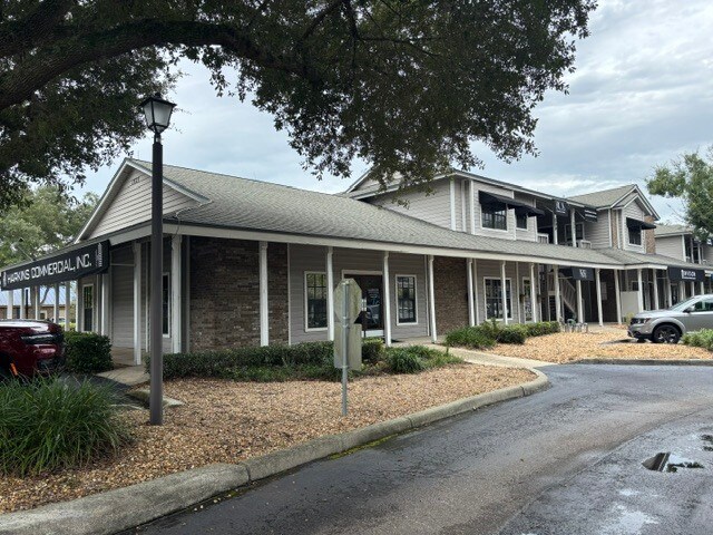 3525 W Lake Mary Blvd, Lake Mary, FL à louer - Photo de l’immeuble – Image 1 sur 7