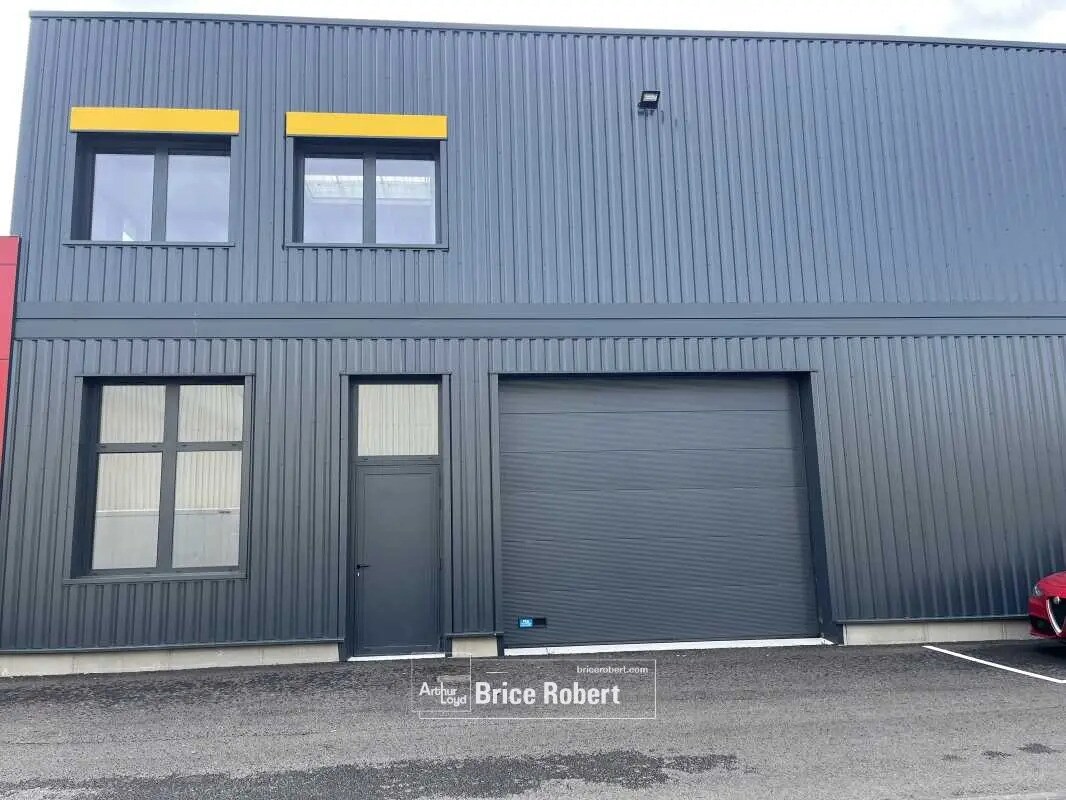 Local d’activités dans Neuville-sur-Saône à louer Photo de l’immeuble– Image 1 sur 5