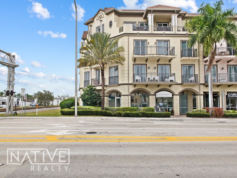 1201 NE 26th St, Wilton Manors, FL à louer - Photo de l’immeuble – Image 2 sur 32