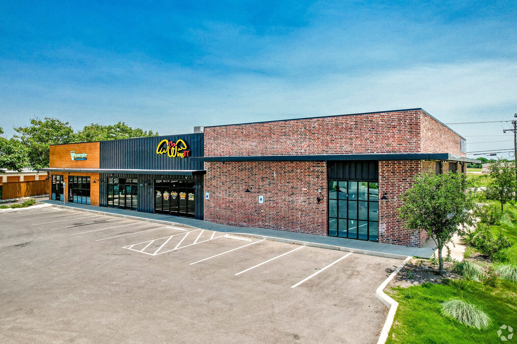 313 FM 1103, Cibolo, TX à louer Photo principale– Image 1 sur 76