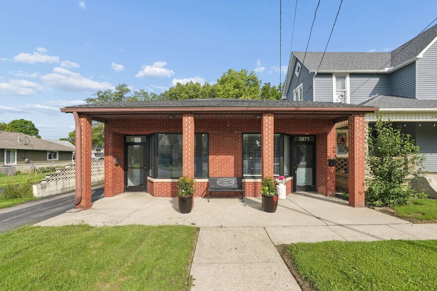 3869-3871 Broadway, Grove City, OH à louer - Photo de l’immeuble – Image 1 sur 15