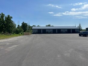 7431 Porter Rd, Niagara Falls, NY à louer Photo intérieure– Image 2 sur 17