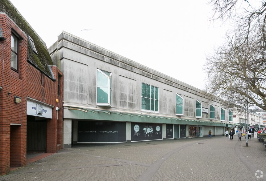 18-20 St Mary's Sq, Swansea à vendre - Photo de l’immeuble – Image 2 sur 3