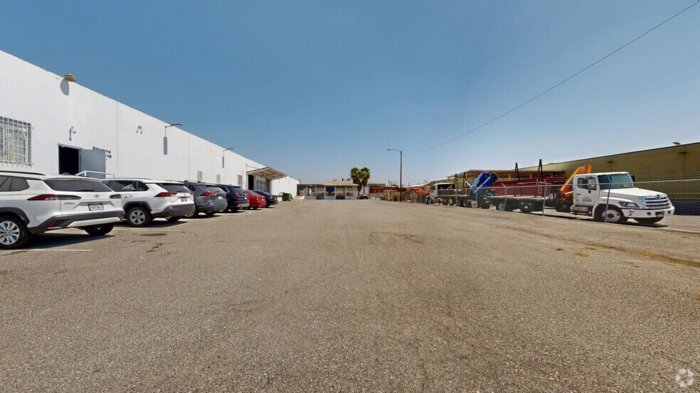 6465 Corvette St, Commerce, CA à vendre - Numérisation 3D Matterport – Image 2 sur 42