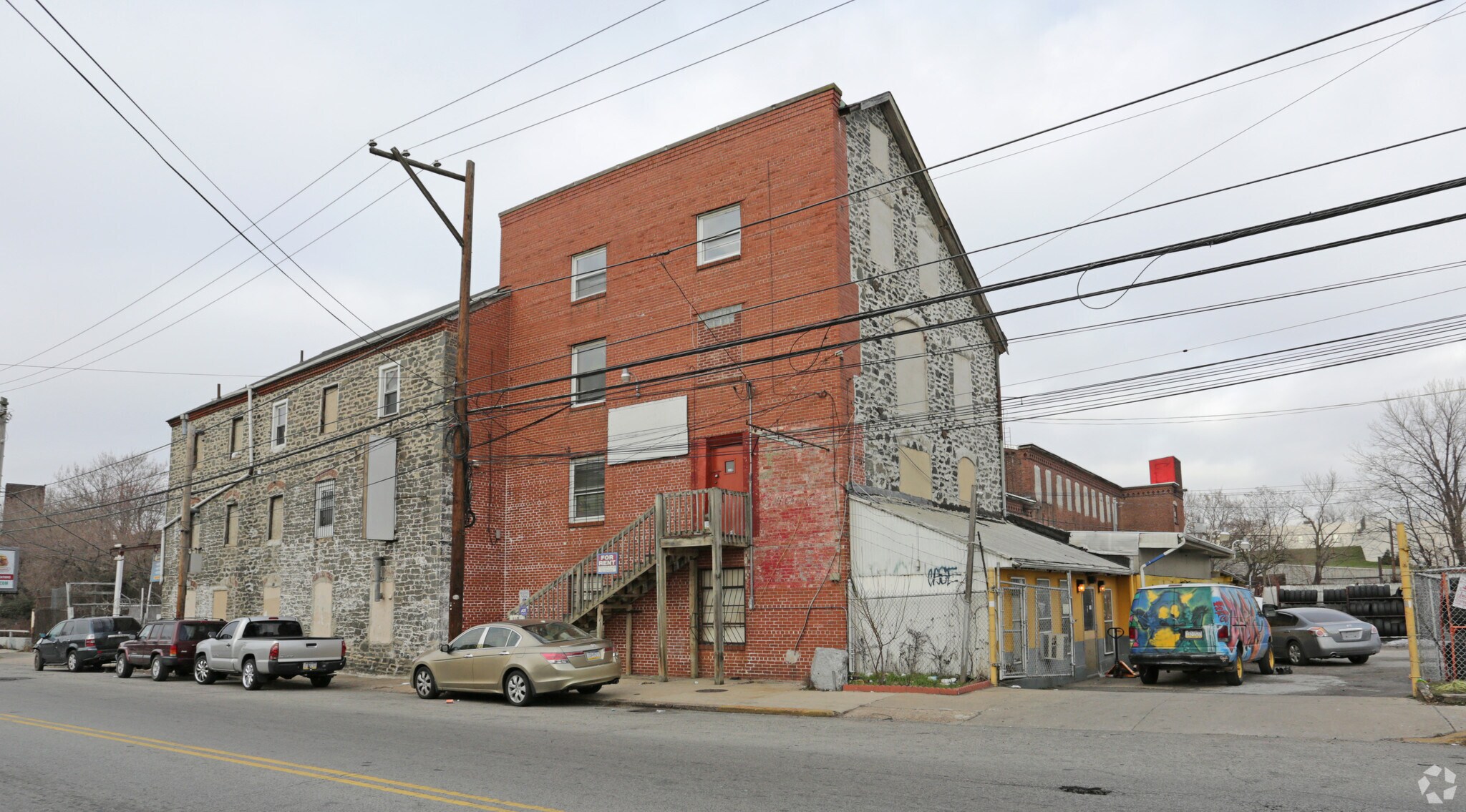 1196 Adams Ave, Philadelphia, PA à louer Photo principale– Image 1 sur 5