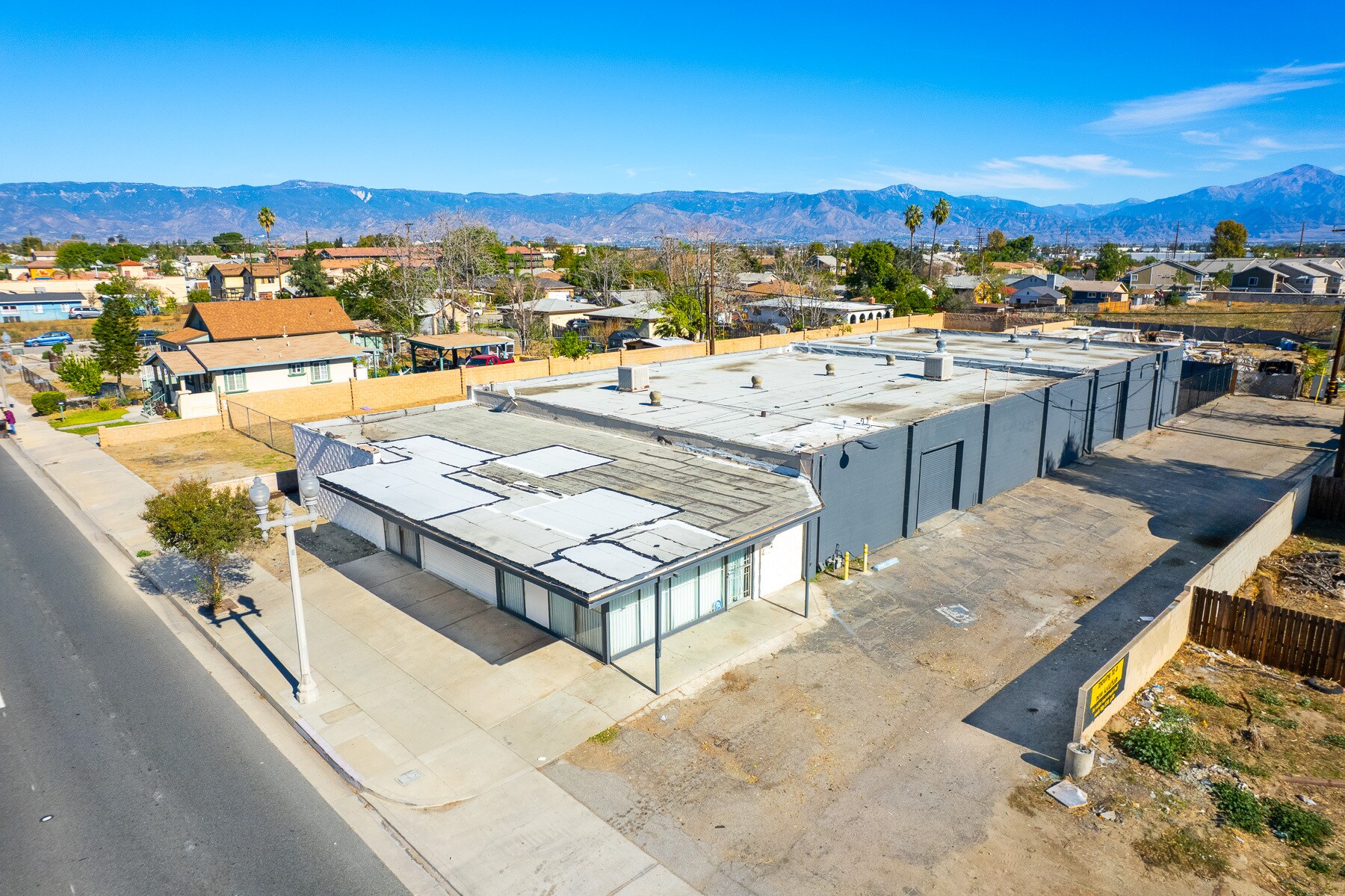 372 N Mt. Vernon Ave, Colton, CA à vendre Photo principale– Image 1 sur 52