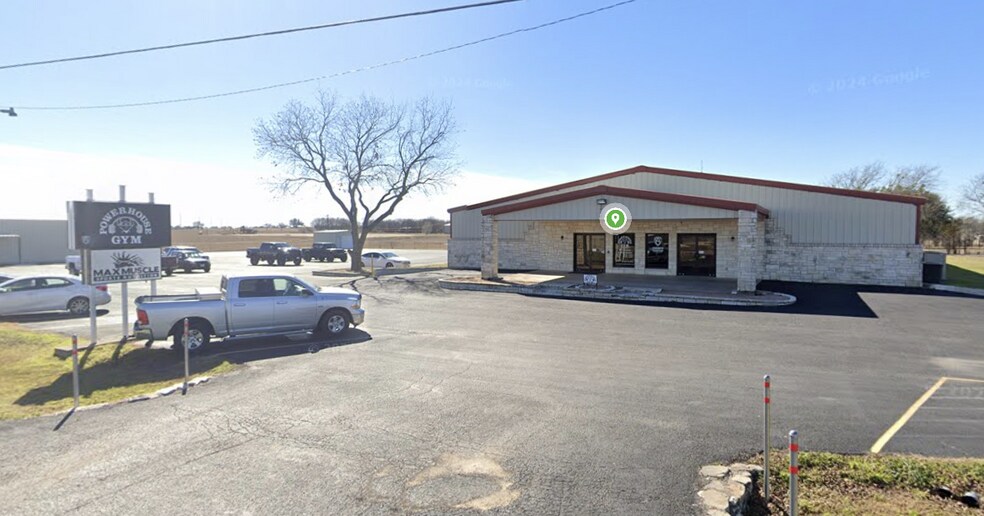2420 Bob White Dr, Granbury, TX à louer - Photo de l’immeuble – Image 2 sur 12