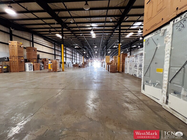 2601 SE Loop 289, Lubbock, TX à louer - Photo intérieure – Image 2 sur 5