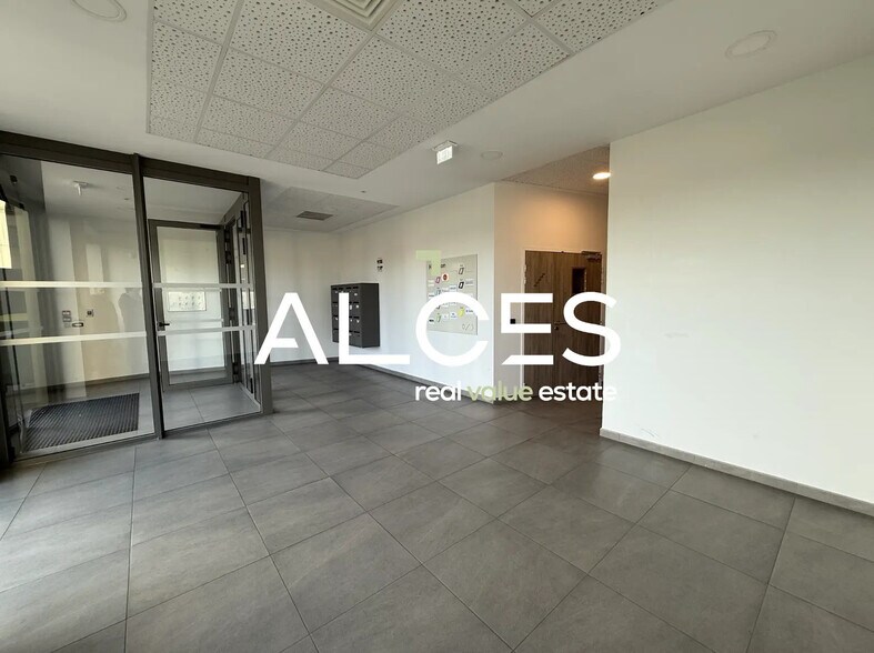 19 Rue Carle Vernet, Bordeaux à louer - Hall d’entrée – Image 3 sur 5