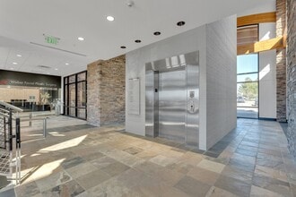 10465 Park Meadows Dr, Lone Tree, CO à louer Photo intérieure– Image 2 sur 12