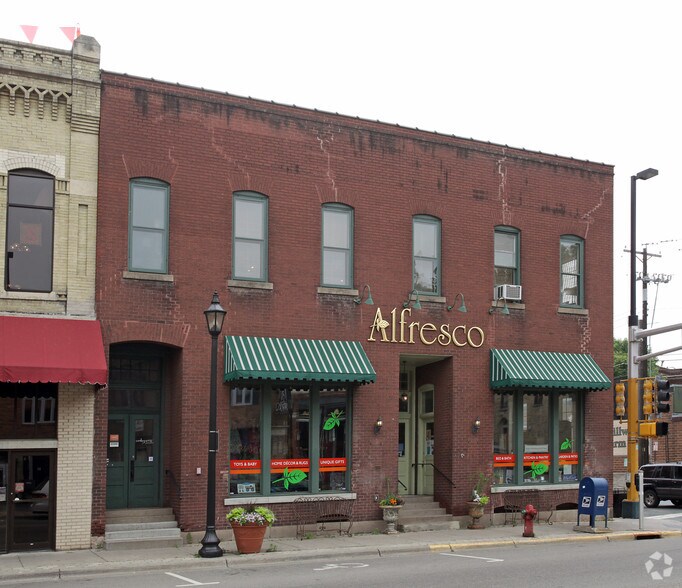 321 S Main St S, Stillwater, MN à louer - Photo de l’immeuble – Image 2 sur 7