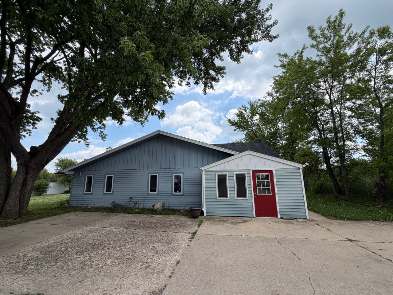 W2745 County Road D, Elkhorn, WI à louer Photo intérieure– Image 1 sur 12
