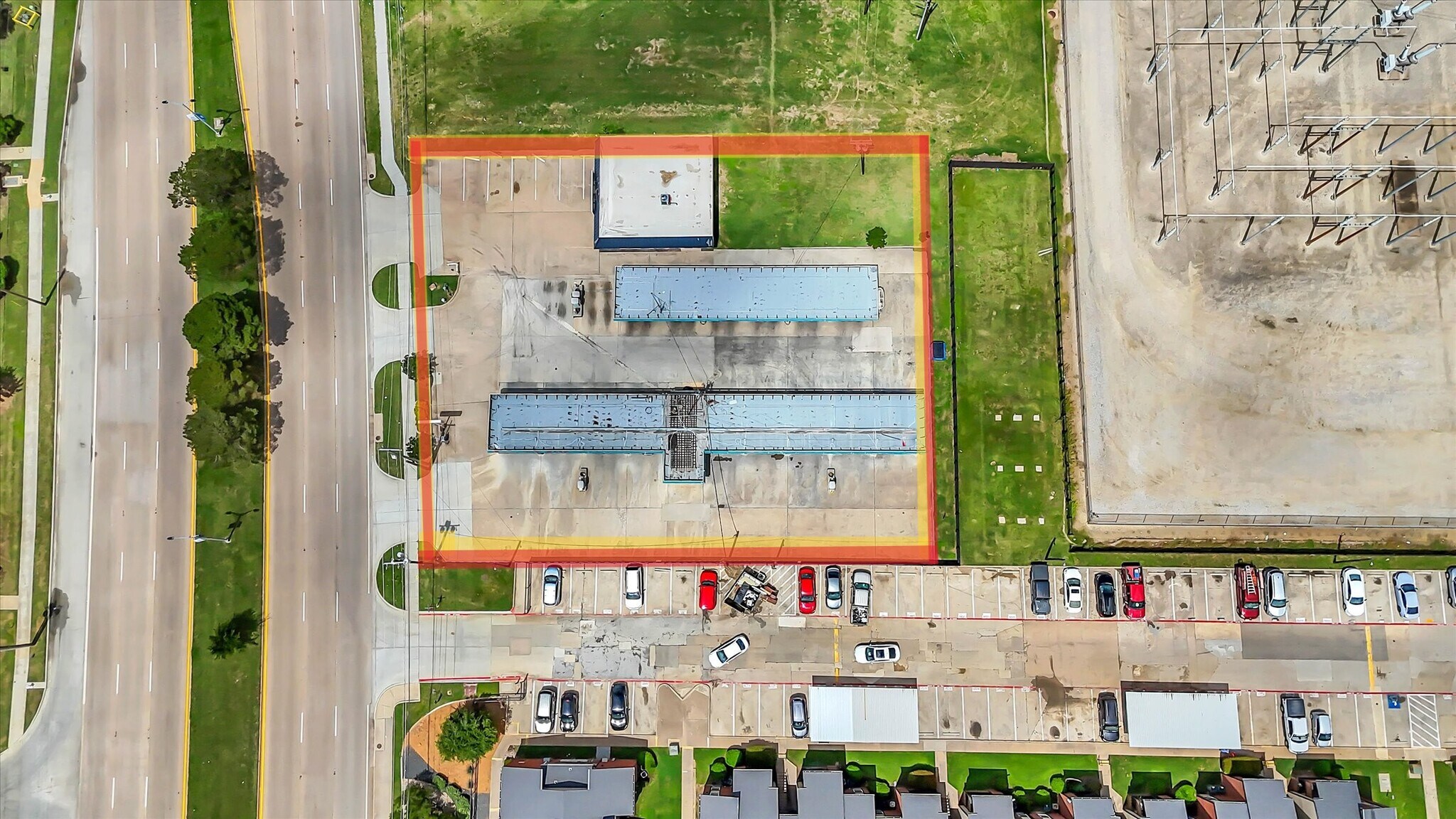 E Pioneer Pkwy and Hwy 360 portefeuille de 3 biens à vendre sur LoopNet.fr Photo de l’immeuble– Image 1 sur 14