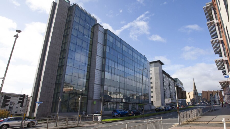 64 Exeter St, Plymouth à louer - Photo de l’immeuble – Image 3 sur 3