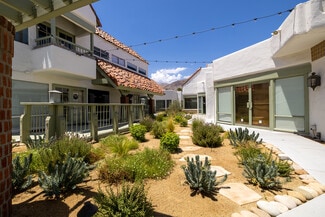 Plus de détails pour 73241 Highway 111, Palm Desert, CA - Bureau/Local commercial à louer
