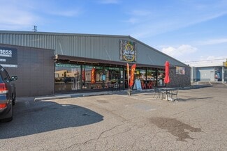 Plus de détails pour 412 SW Evergreen Ave, Redmond, OR - Local commercial à louer