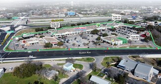 Plus de détails pour 900-930 N Austin Ave, Georgetown, TX - Bureau/Local commercial, Local commercial à louer