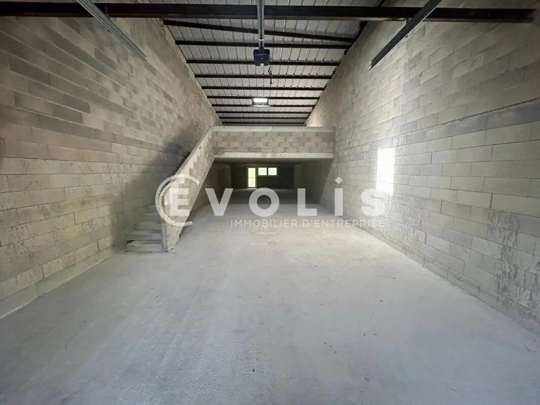 Local d’activités dans Saint-Chéron à louer Photo intérieure– Image 1 sur 7