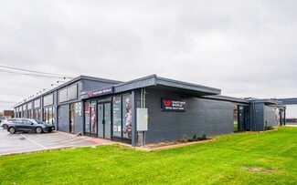 Plus de détails pour 89 Bentworth Ave, Toronto, ON - Bureau/Local commercial à louer