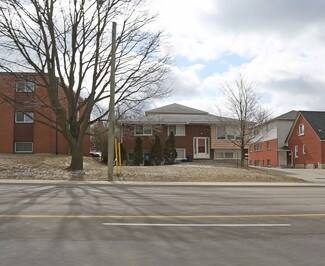 Plus de détails pour 155 University Ave E, Waterloo, ON - Logement à vendre