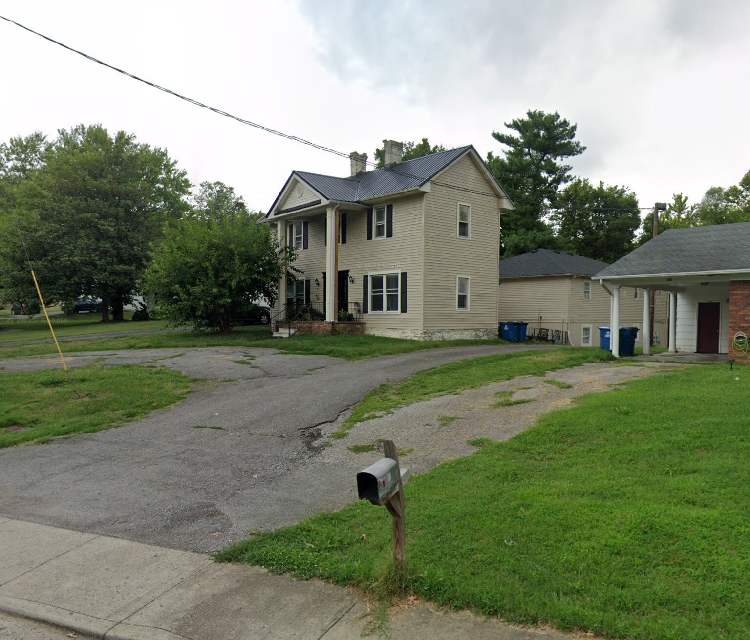811 E Main St, Danville, KY à vendre Photo principale– Image 1 sur 2