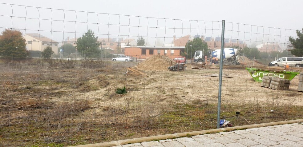 Terrain dans Boecillo, Valladolid à vendre - Photo de la construction – Image 2 sur 10